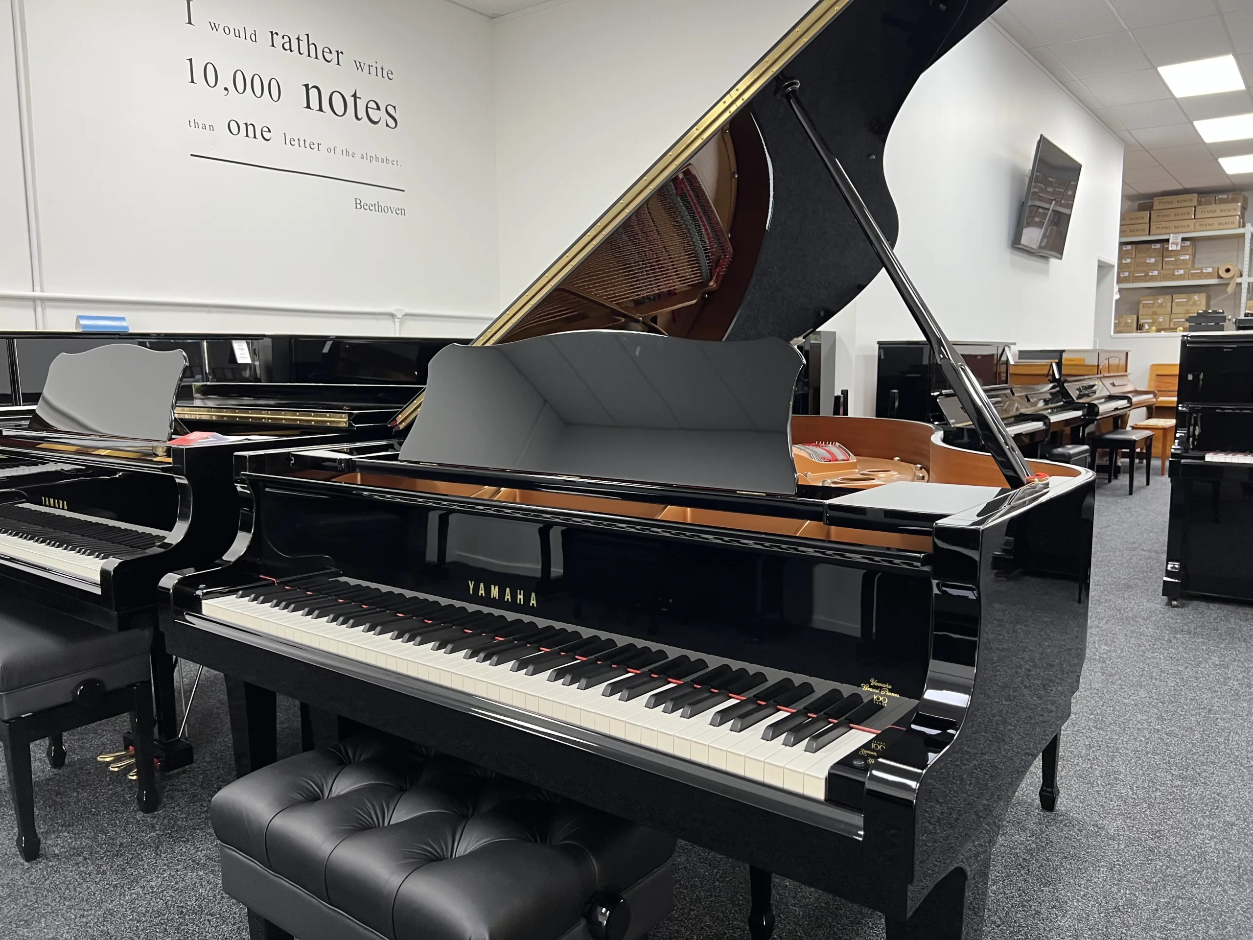 Yamaha C3AE Grand Piano, 186cm, Polished Ebony
